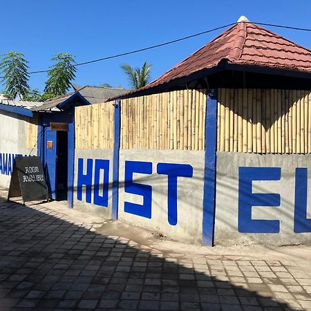 Hostel กีลีตราวางัน ภายนอก รูปภาพ
