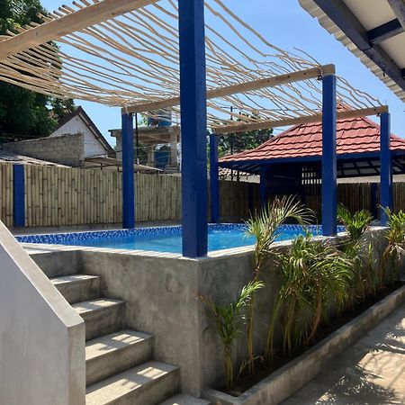 Hostel กีลีตราวางัน ภายนอก รูปภาพ